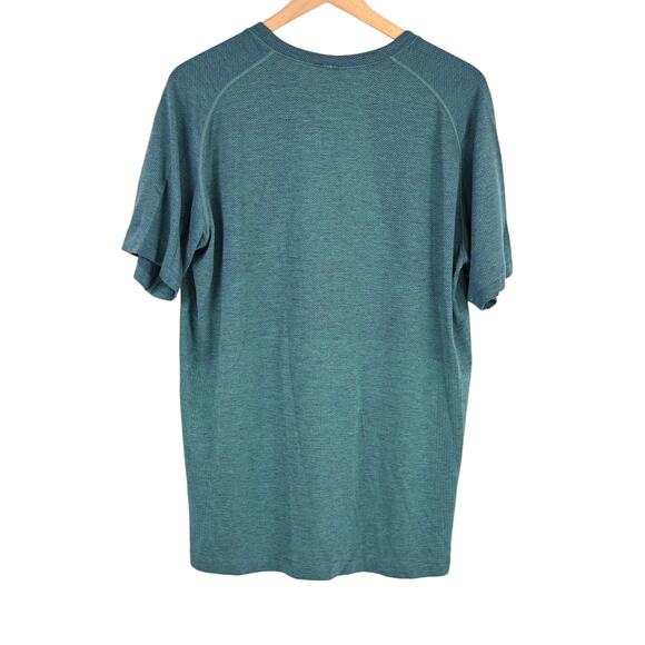Lululemon Metal Vent Tech Tee, XL - Picture 4 of 4